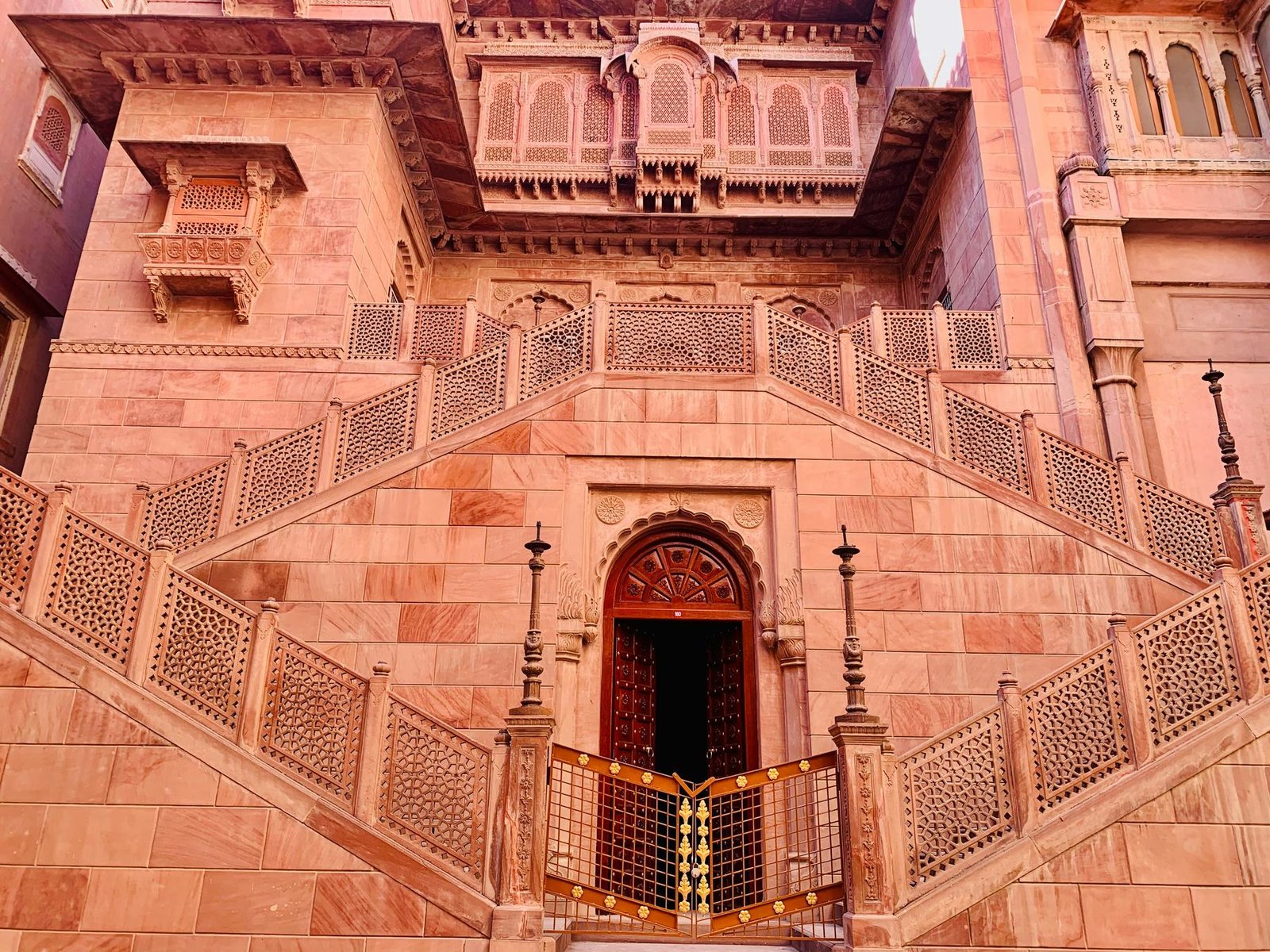 Red sandstone staircase and doorway in Bikaner